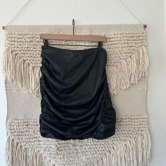 NWT: For Love & Lemons Ruched Faux Leather Skirt - Picture 1 of 5